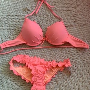 Victoria Secret bikini - xs bottoms and 32c top